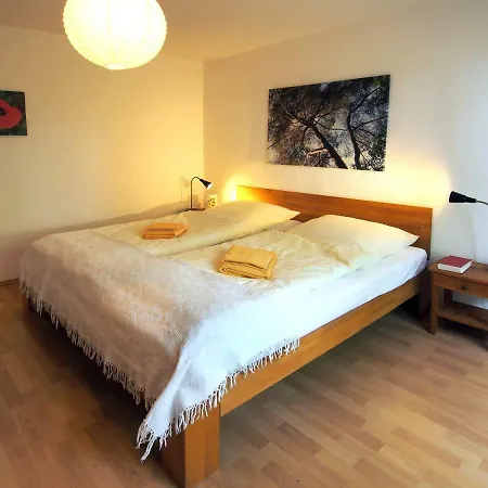 Am Apartment Dummer