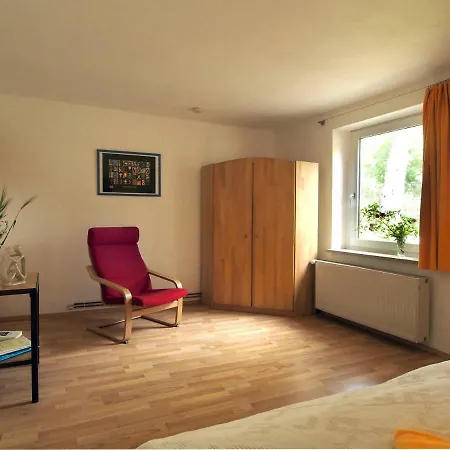 Am Appartement Dummer